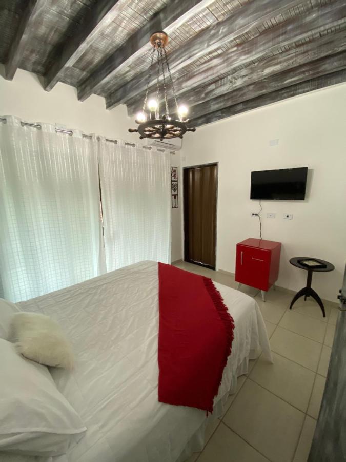 Bahan Suites Privativas - Ideal Para Casais อูบาตูบา ภายนอก รูปภาพ