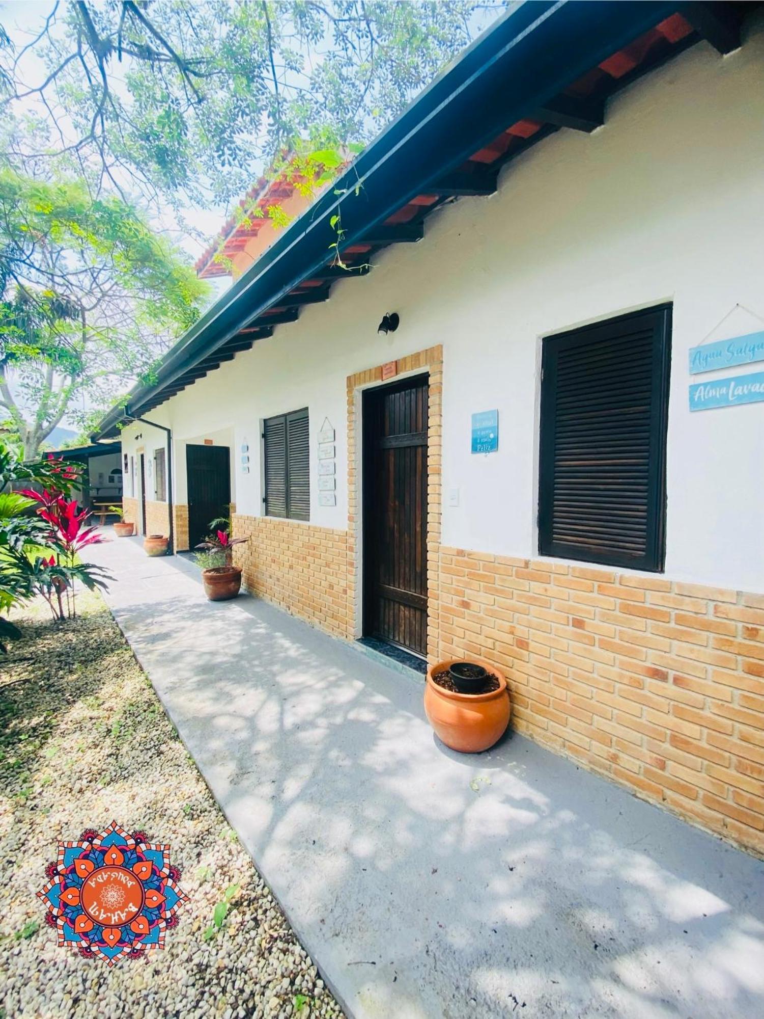 Bahan Suites Privativas - Ideal Para Casais อูบาตูบา ภายนอก รูปภาพ